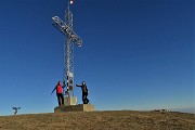 41 Alla croce di vetta del Linzone (1392 m)